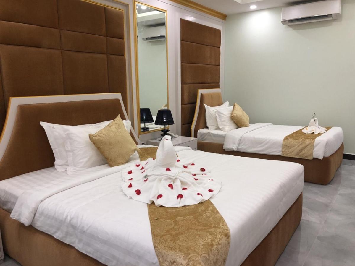 Kampong Thom Royal Hotel Dış mekan fotoğraf