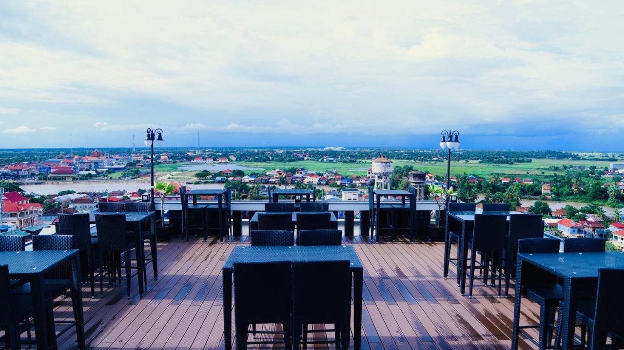 Kampong Thom Royal Hotel Dış mekan fotoğraf