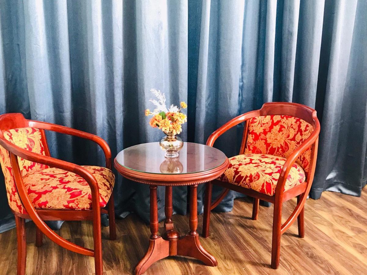 Kampong Thom Royal Hotel Dış mekan fotoğraf