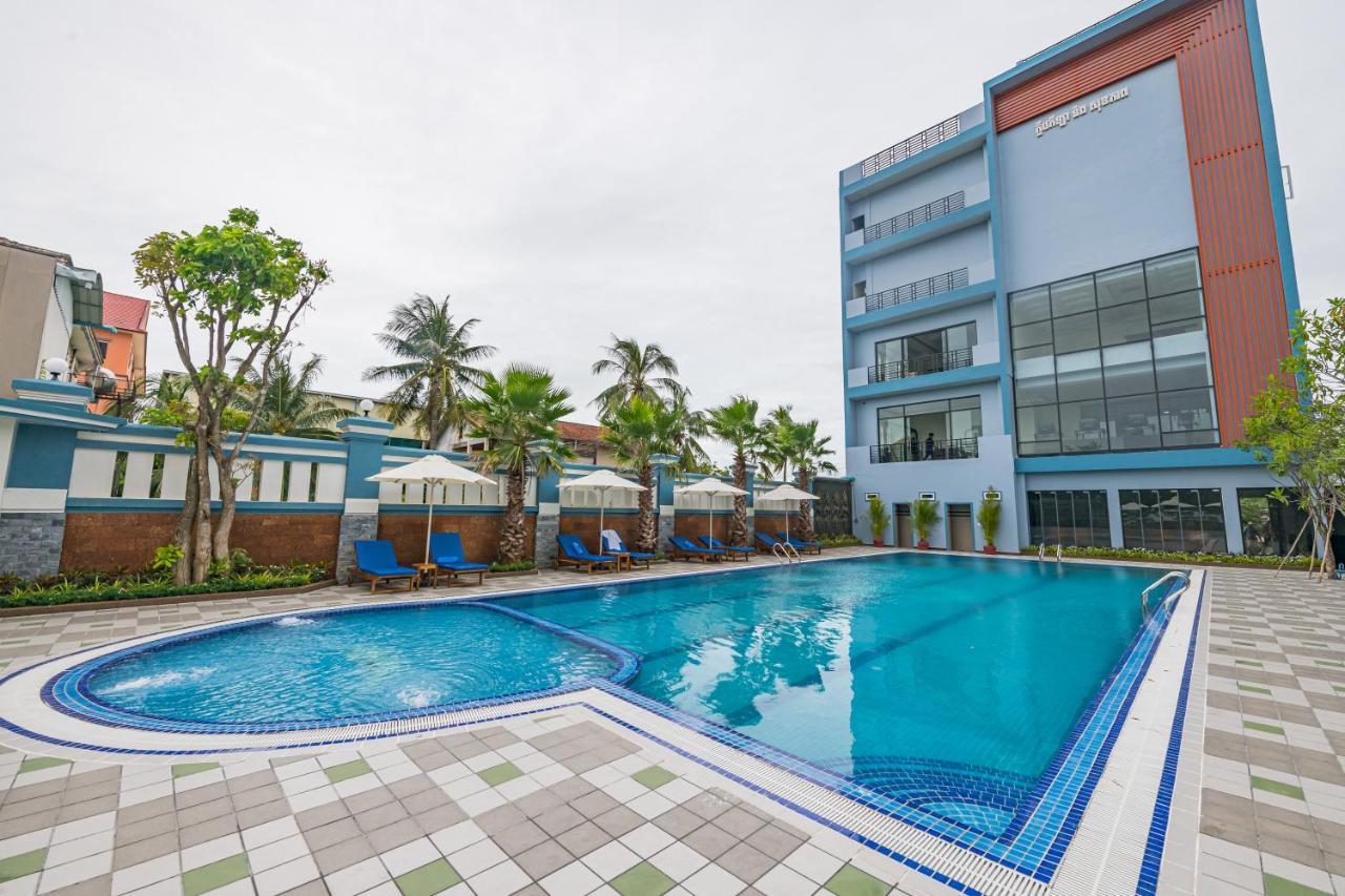 Kampong Thom Royal Hotel Dış mekan fotoğraf